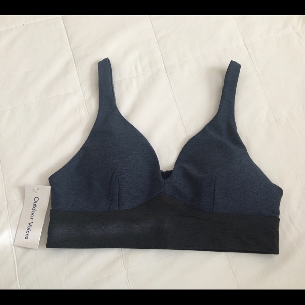 NWT Outdoor Voices Sports Bra Removable Pads S